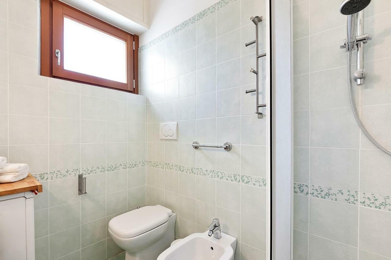Flat In The Heart Of Pisa Apartment Exterior foto