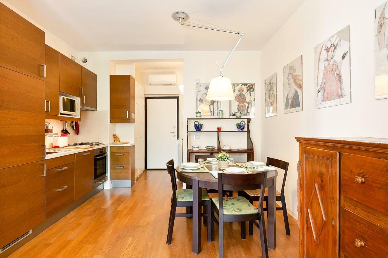Flat In The Heart Of Pisa Apartment Exterior foto